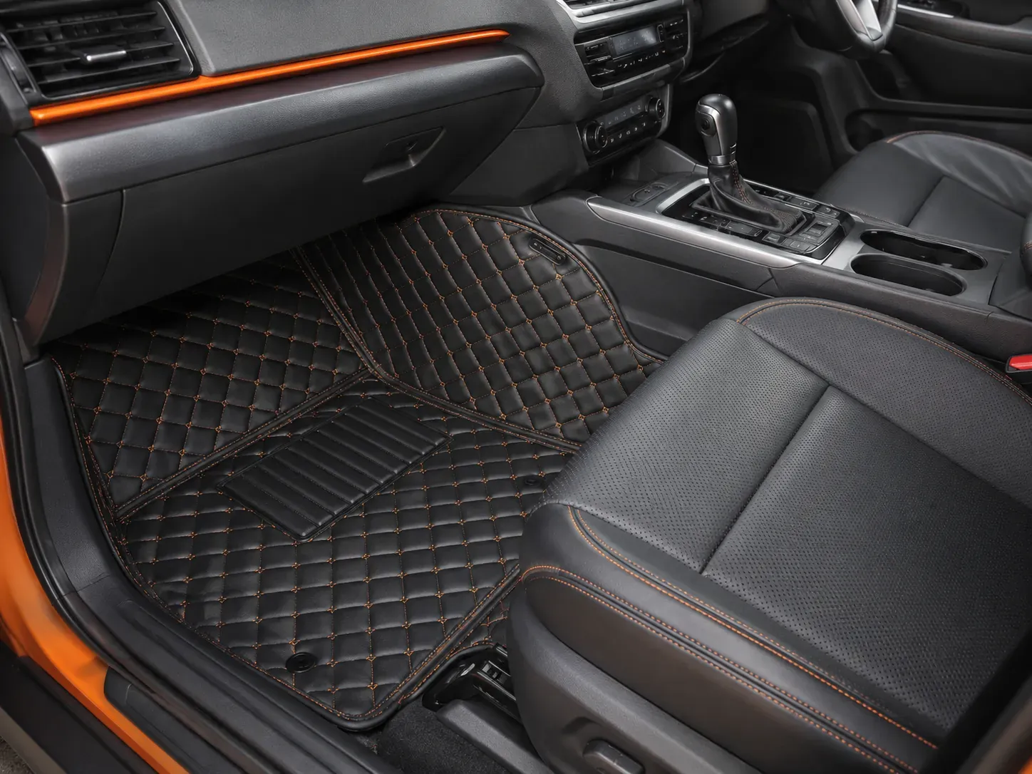 Black quilted 7D floor mat installation